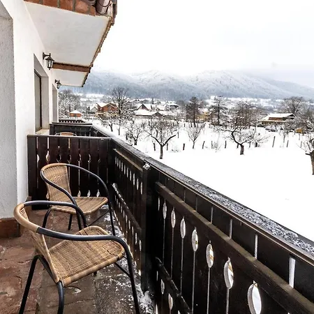 Serena Guesthouse Bran-3